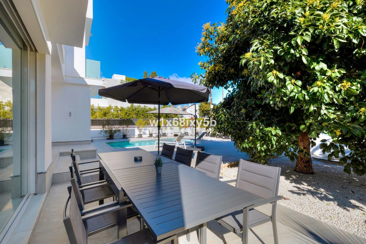 3-e898b2bb2a2fdfd06d2c39894dce8316