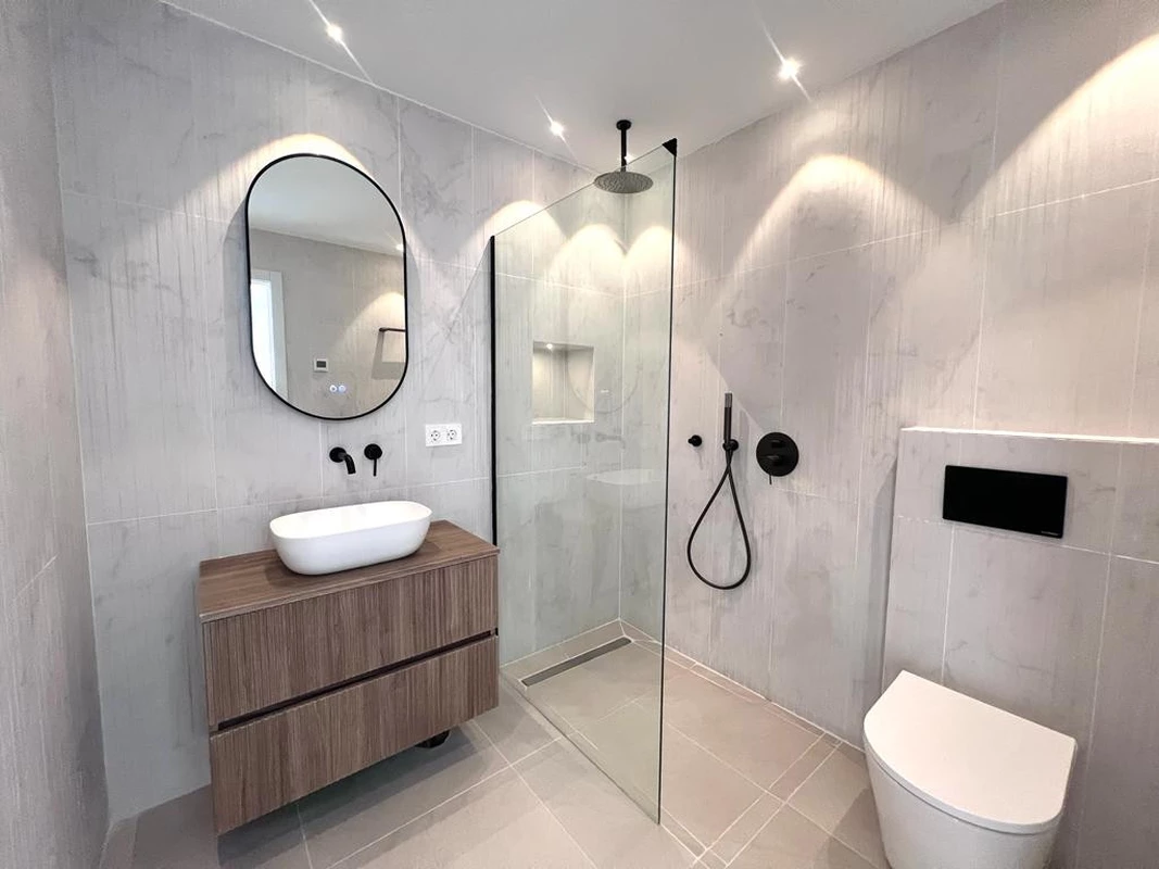 8-e64a9055bba3e77ac8aca3b893cdf826