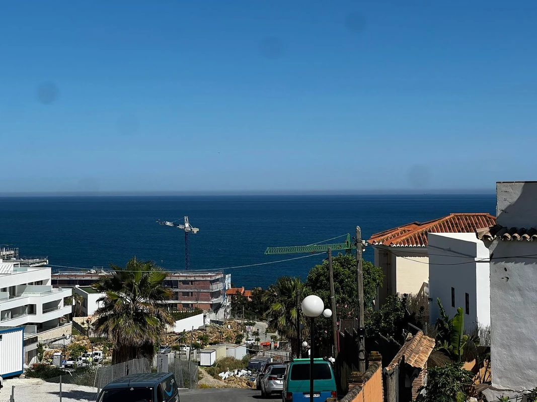 2-5bd7b9d04b45e33852eaf0ec6670150d