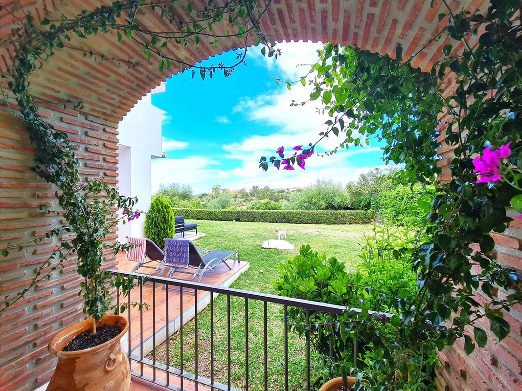 8-e64a9055bba3e77ac8aca3b893cdf826