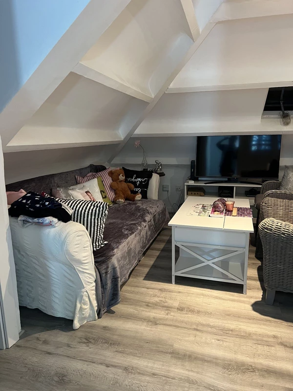 4-c23c0f86247804fa50226aecd8b0b2c8