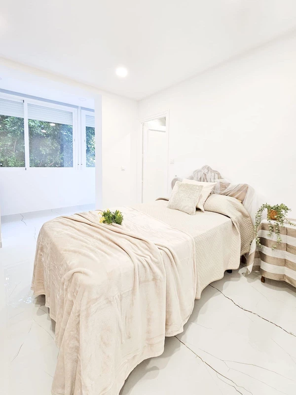 9-467d0cee5b725f3ef65f102a0c2e69c0