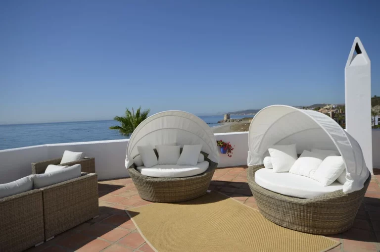 R4593103 | Penthouse in Casares Playa – € 795,000 – 3 beds, 3 baths