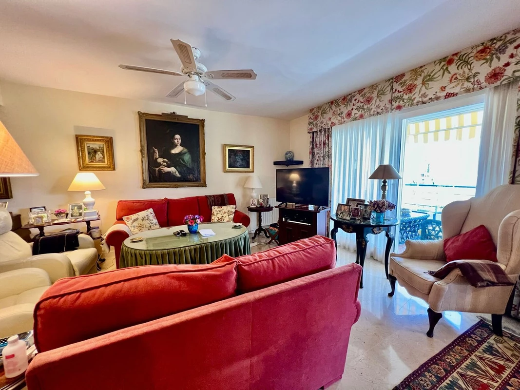 9-467d0cee5b725f3ef65f102a0c2e69c0