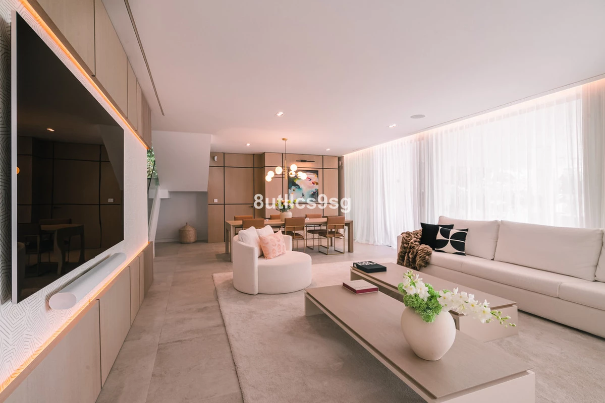 7-aa4cc561180b369757c0bb4af9886cd3