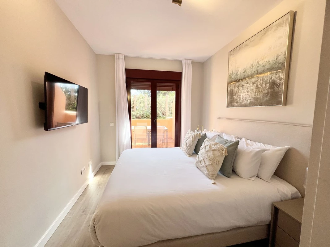 8-e64a9055bba3e77ac8aca3b893cdf826