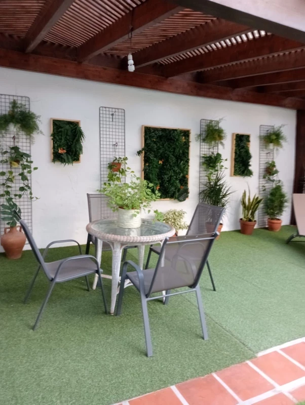 2-5bd7b9d04b45e33852eaf0ec6670150d