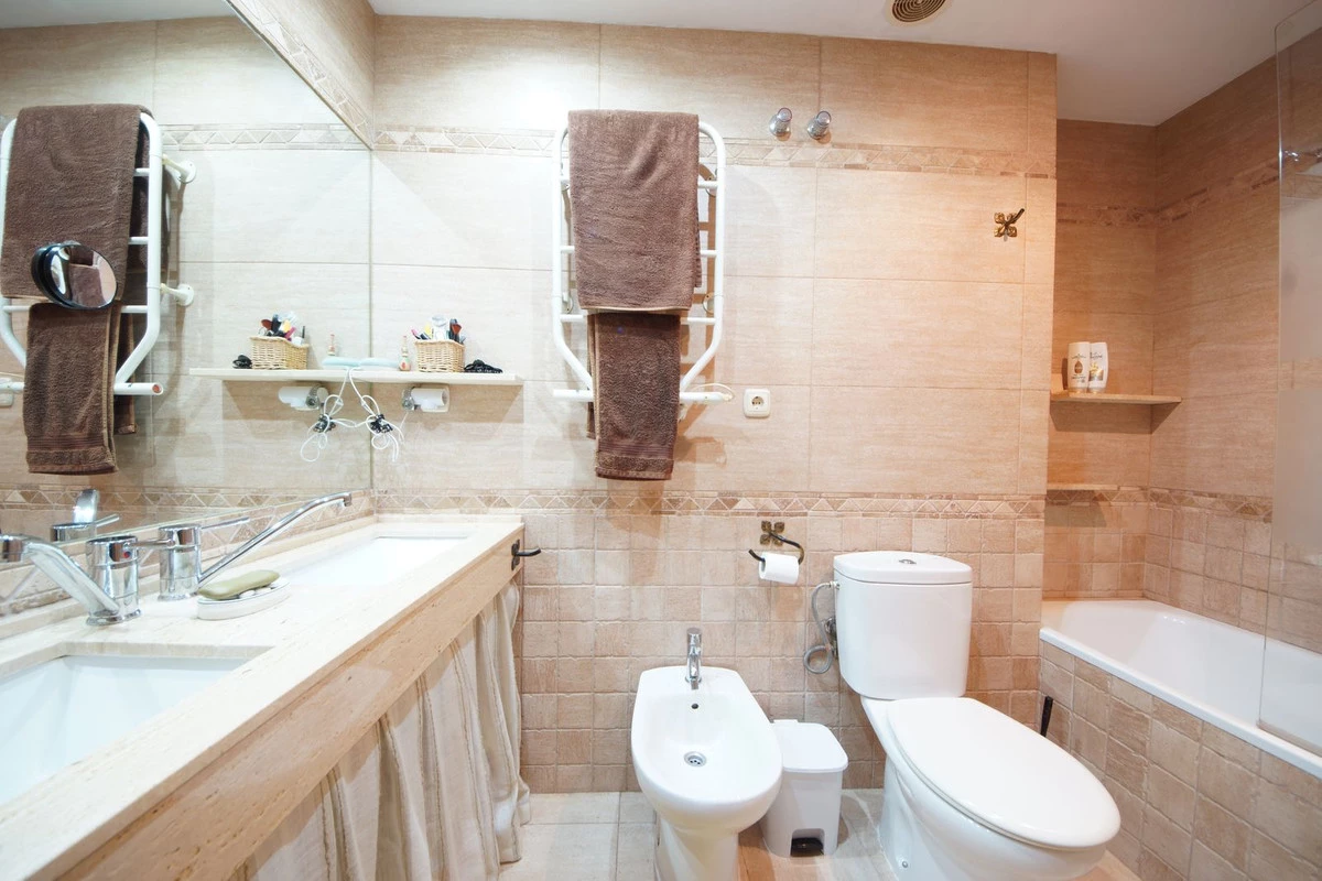 7-aa4cc561180b369757c0bb4af9886cd3