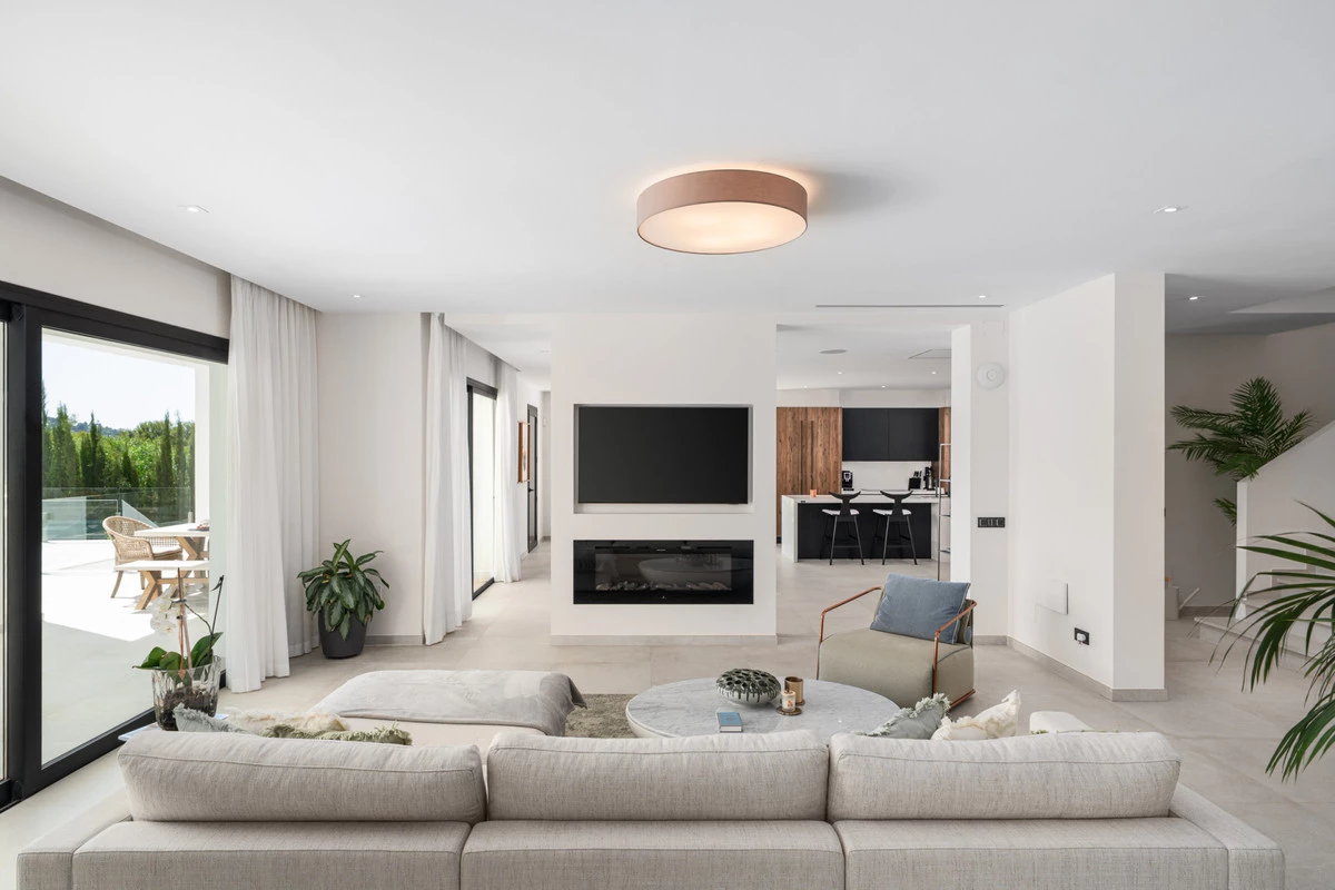 9-467d0cee5b725f3ef65f102a0c2e69c0