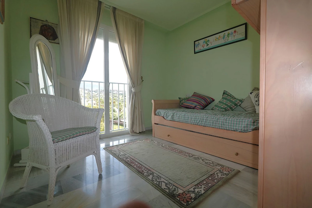 8-e64a9055bba3e77ac8aca3b893cdf826