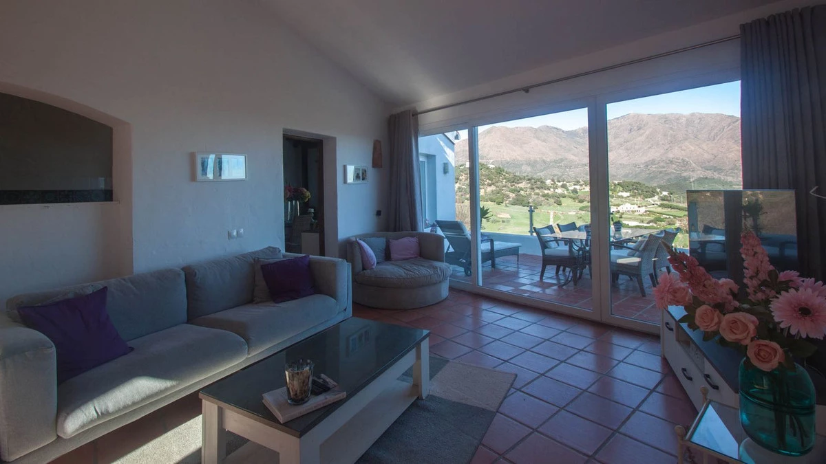 7-aa4cc561180b369757c0bb4af9886cd3