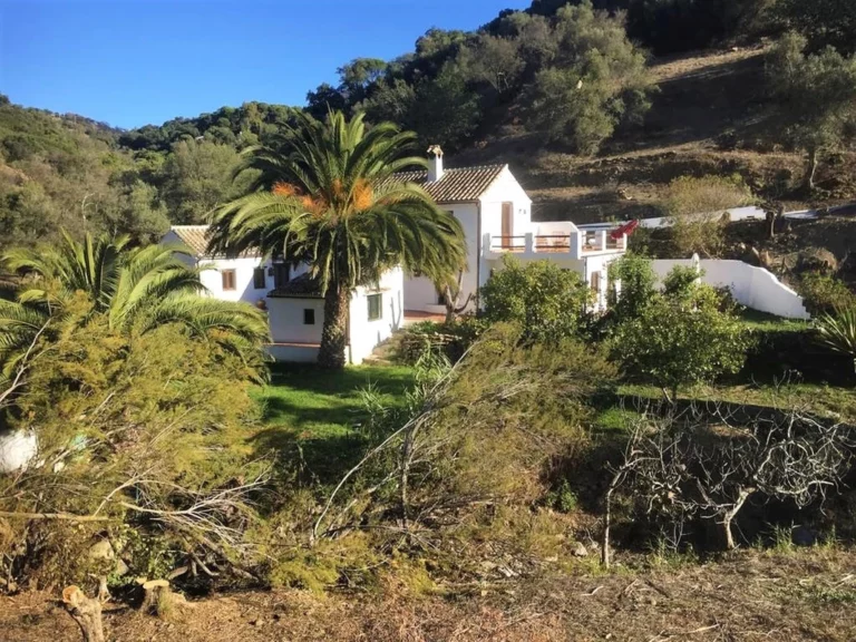 R4042702 | Finca – Cortijo in Casares – € 850,000 – 4 beds, 2 baths