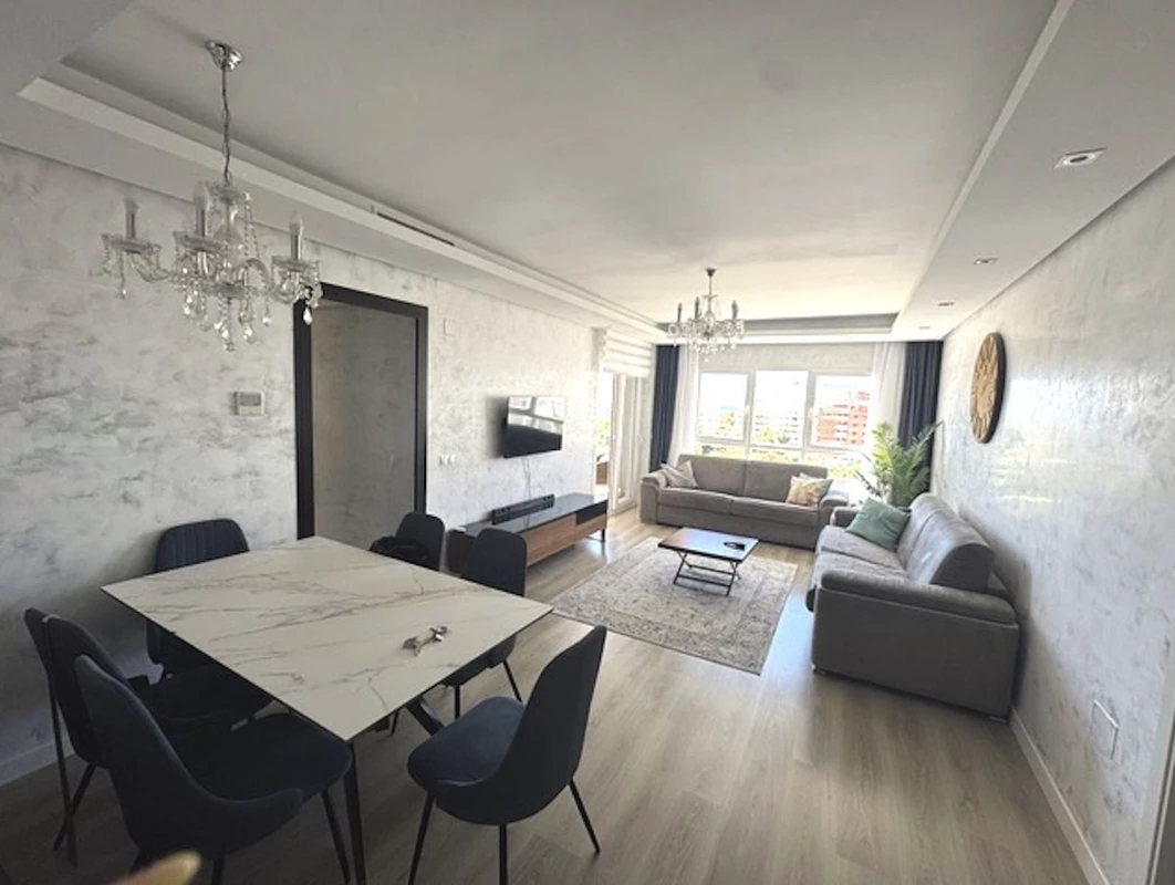 2-5bd7b9d04b45e33852eaf0ec6670150d