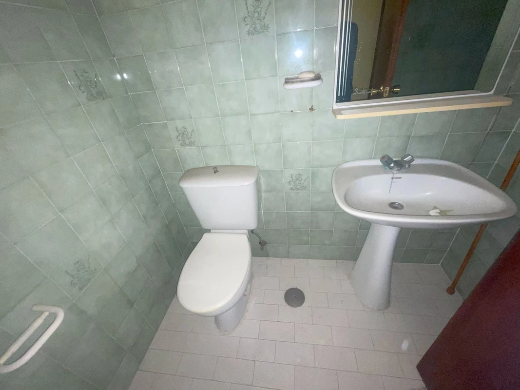 8-e64a9055bba3e77ac8aca3b893cdf826