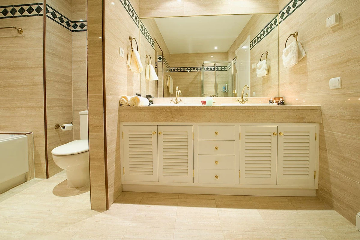 4-c23c0f86247804fa50226aecd8b0b2c8