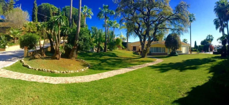 R4687141 | Detached Villa in Elviria – € 3,000,000 – 6 beds, 5 baths