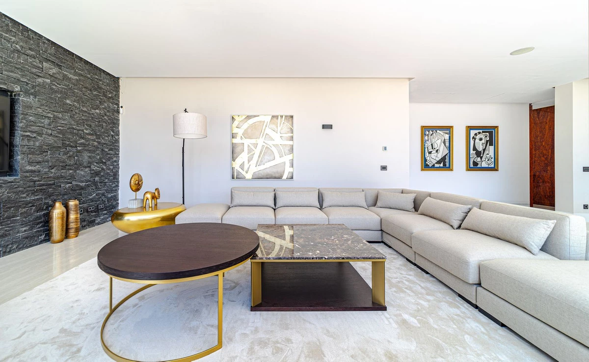 8-e64a9055bba3e77ac8aca3b893cdf826