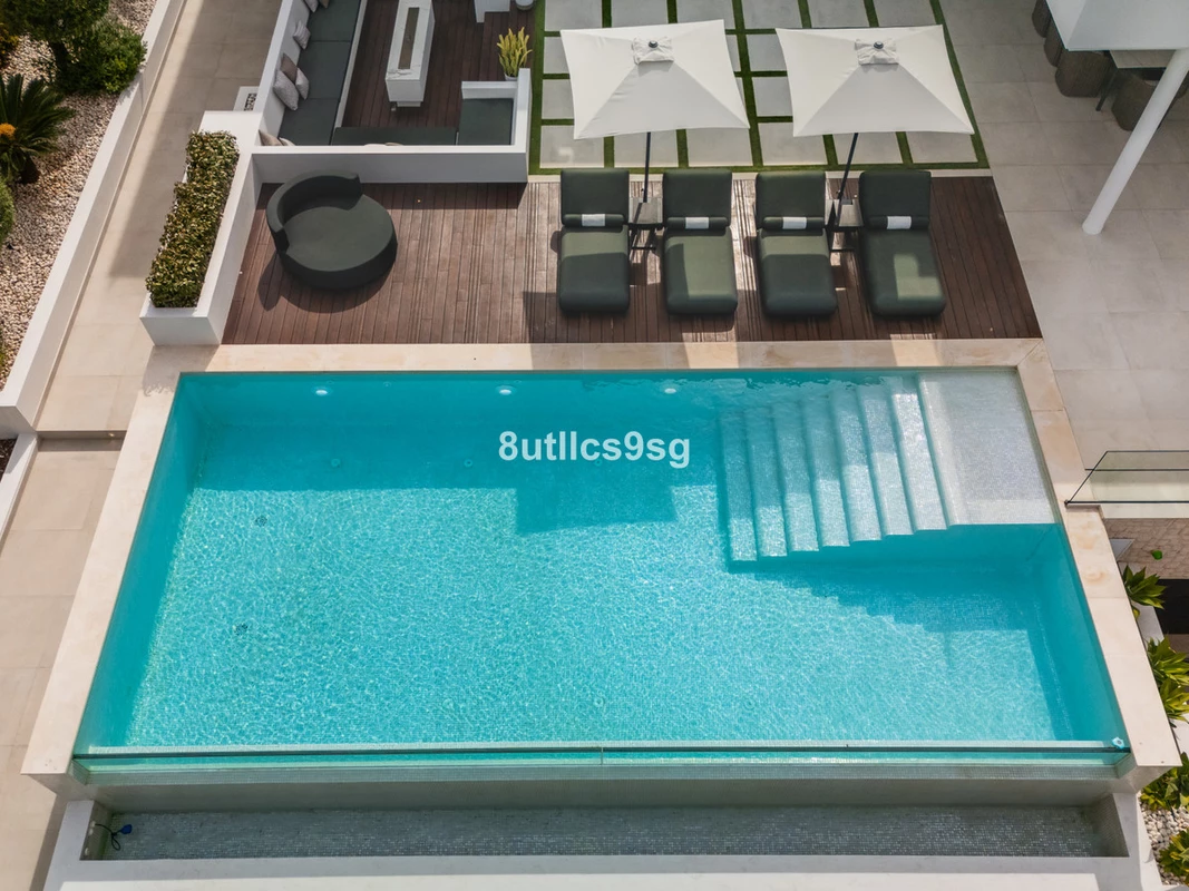 2-5bd7b9d04b45e33852eaf0ec6670150d