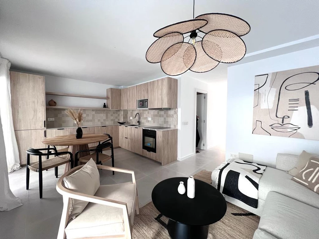 2-5bd7b9d04b45e33852eaf0ec6670150d