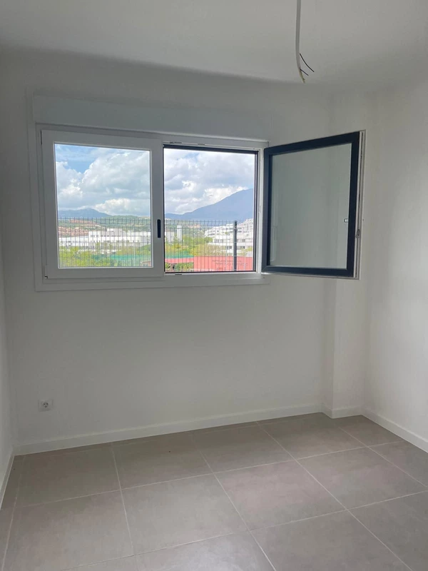 2-5bd7b9d04b45e33852eaf0ec6670150d