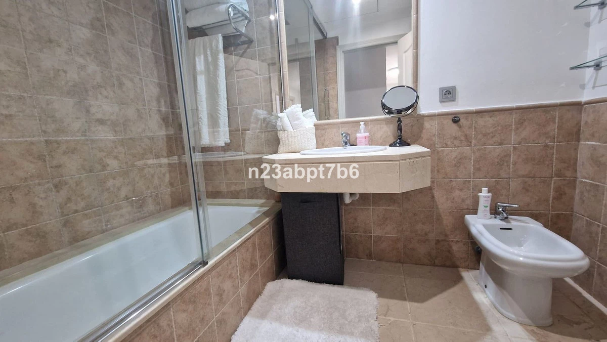 8-e64a9055bba3e77ac8aca3b893cdf826