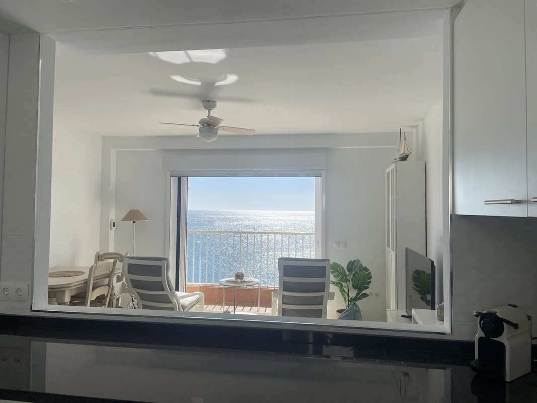 8-e64a9055bba3e77ac8aca3b893cdf826