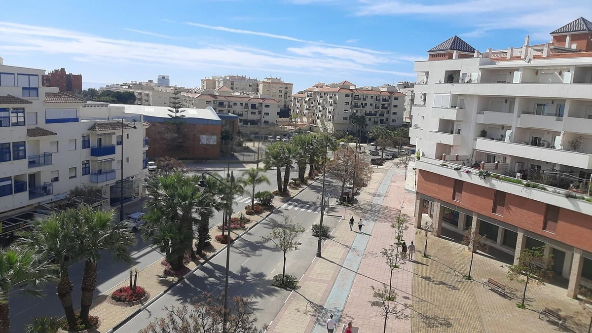 7-aa4cc561180b369757c0bb4af9886cd3