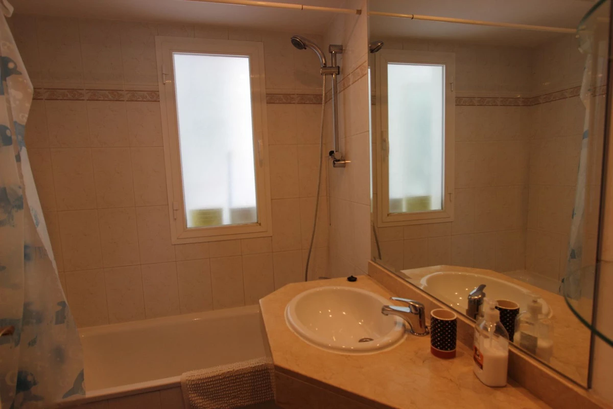 9-467d0cee5b725f3ef65f102a0c2e69c0