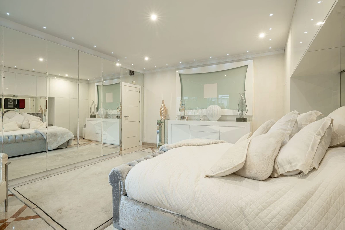 7-aa4cc561180b369757c0bb4af9886cd3