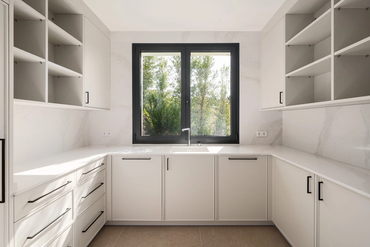 9-467d0cee5b725f3ef65f102a0c2e69c0