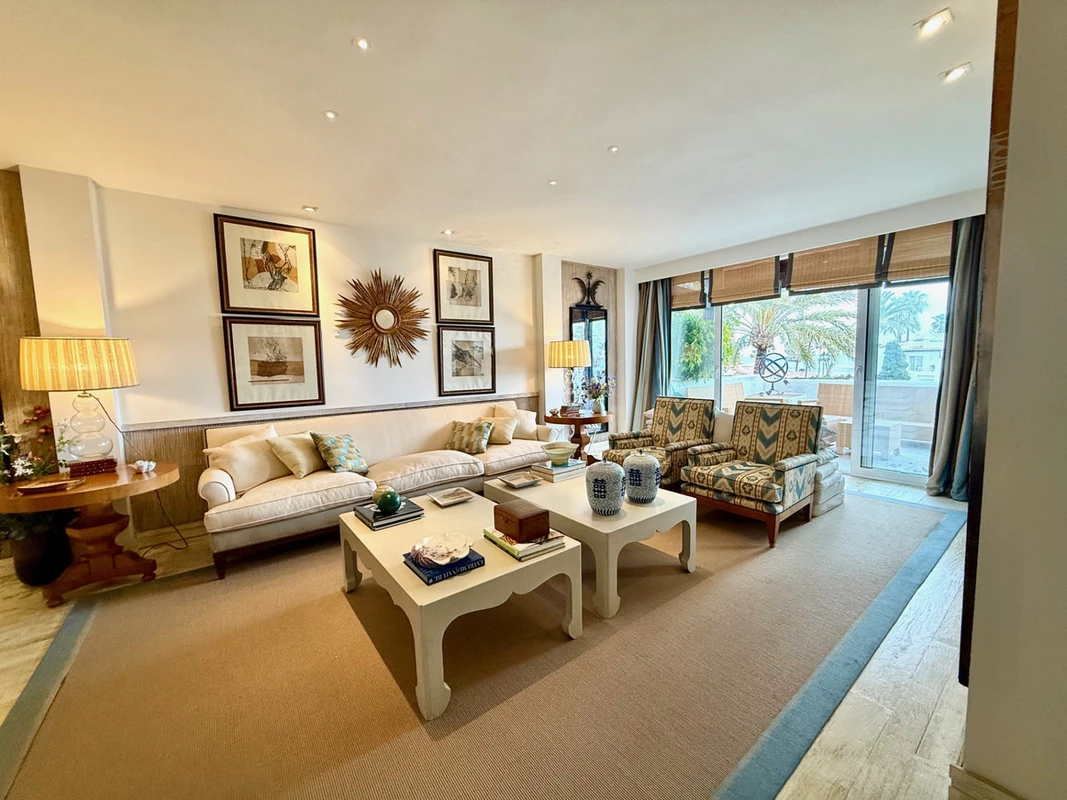 8-e64a9055bba3e77ac8aca3b893cdf826