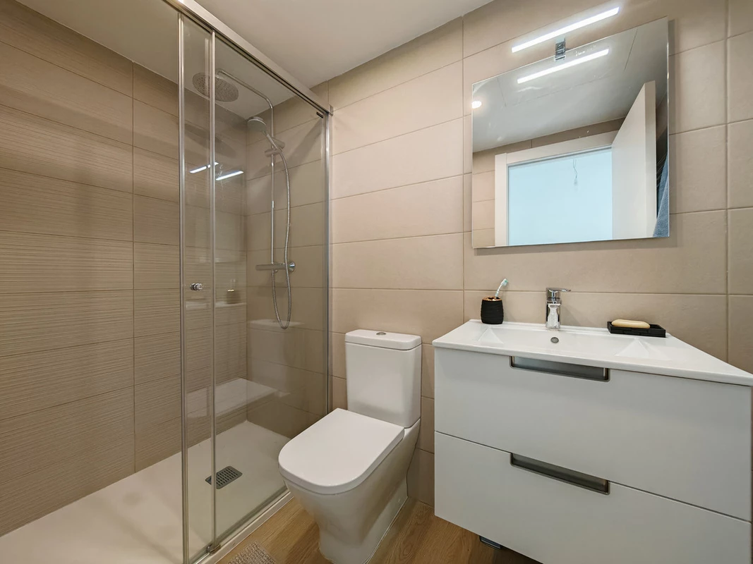 7-aa4cc561180b369757c0bb4af9886cd3