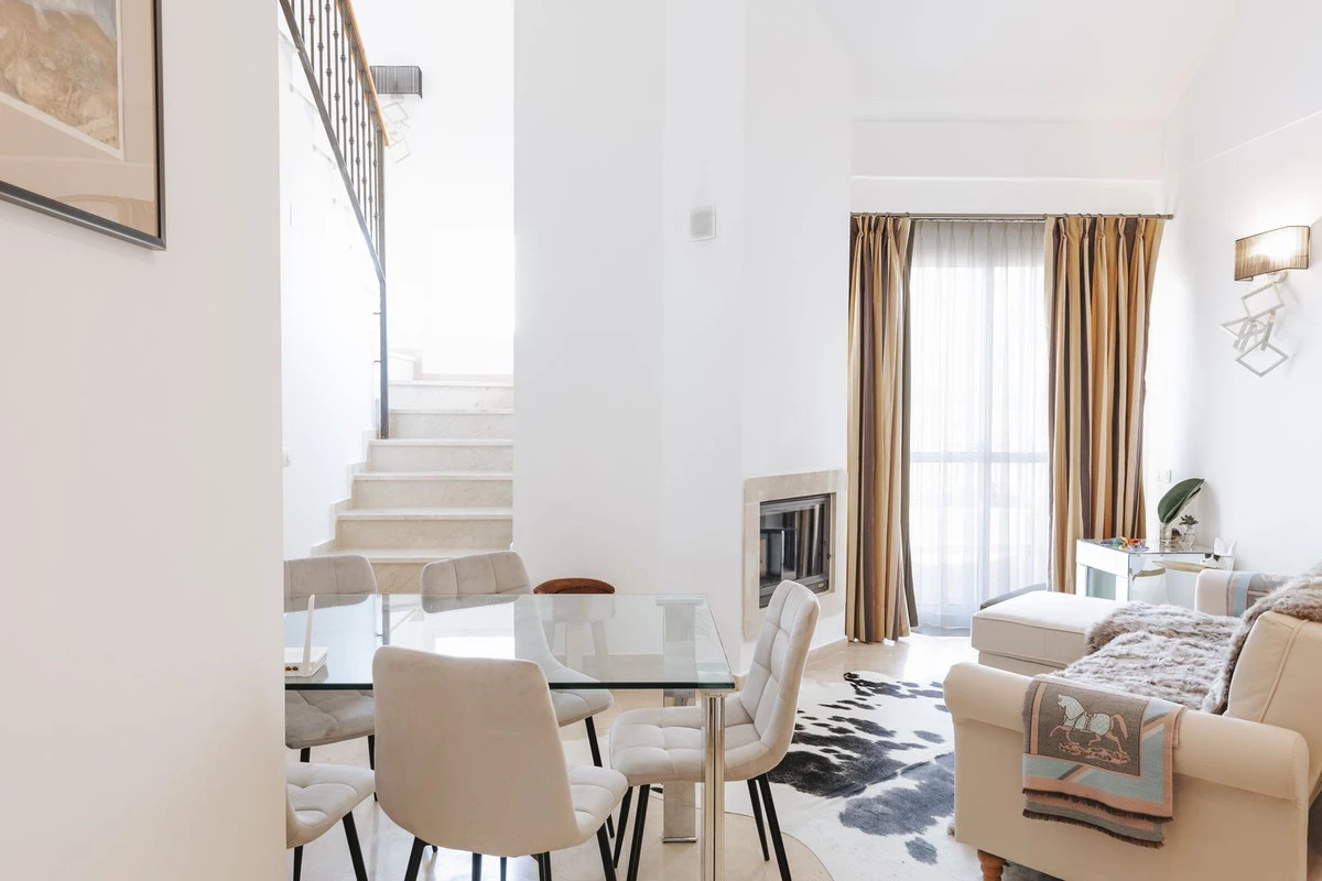 9-467d0cee5b725f3ef65f102a0c2e69c0