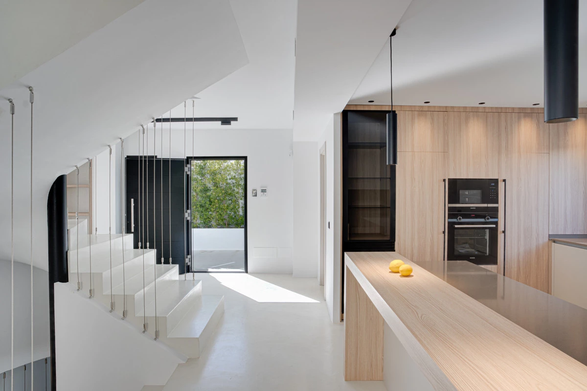 4-c23c0f86247804fa50226aecd8b0b2c8