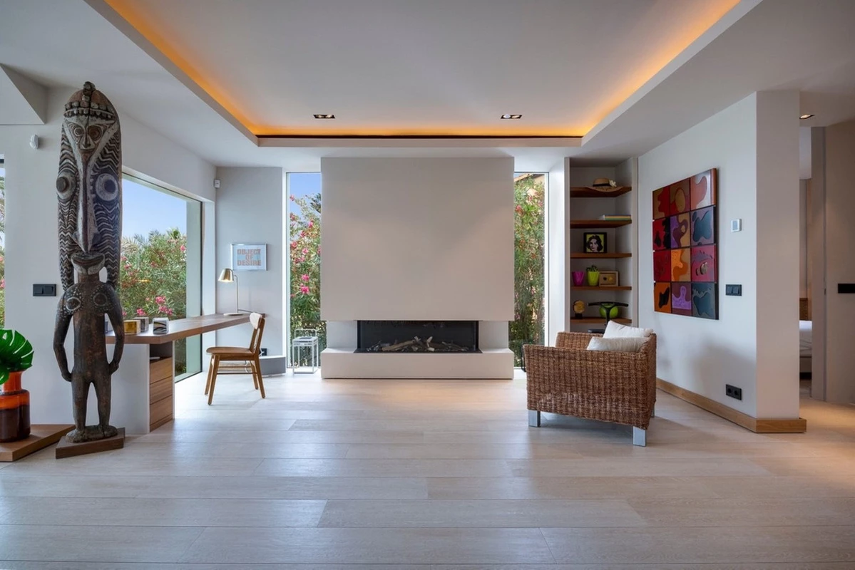 7-aa4cc561180b369757c0bb4af9886cd3