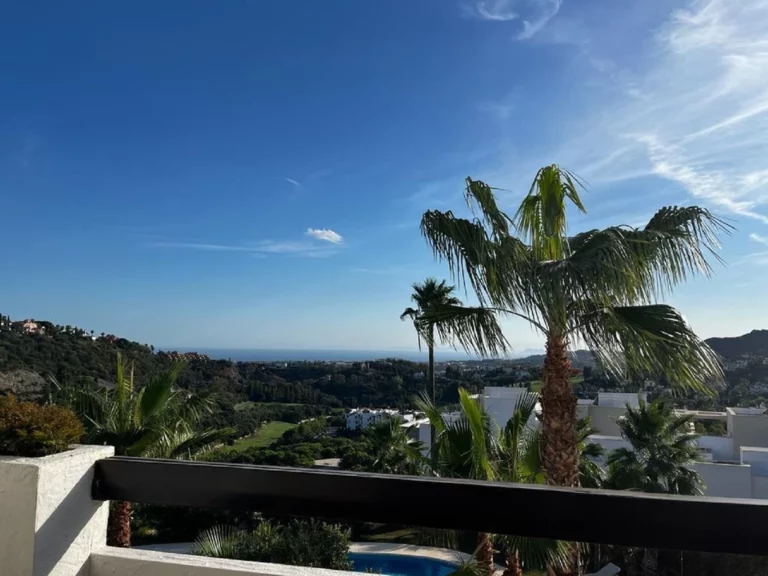 R4904716 | Middle Floor Apartment in Benahavís – € 395,000 – 1 beds, 1 baths