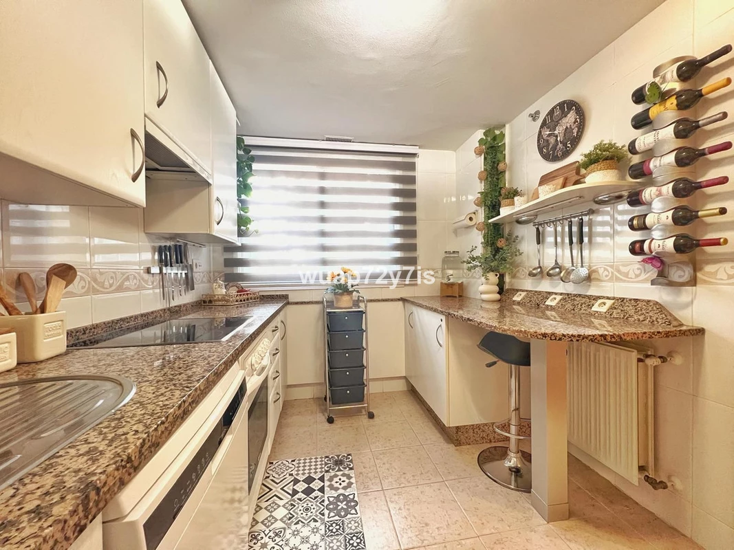 7-aa4cc561180b369757c0bb4af9886cd3