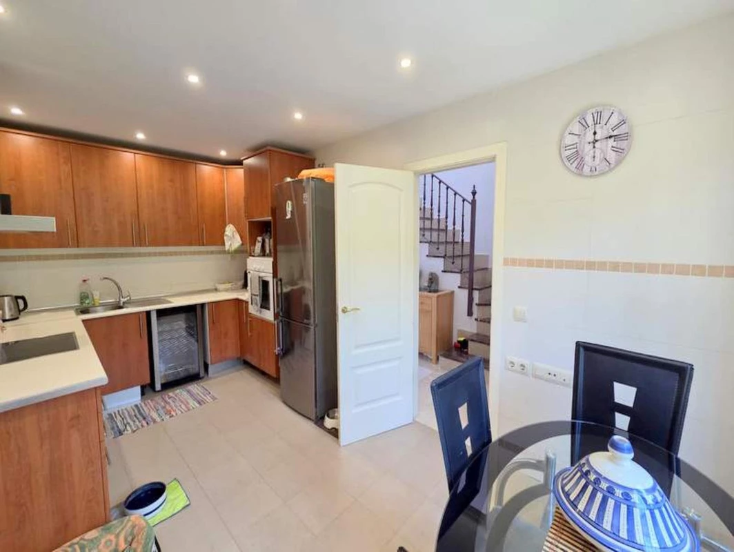 7-aa4cc561180b369757c0bb4af9886cd3