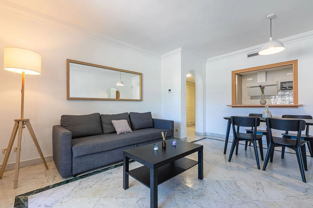 4-c23c0f86247804fa50226aecd8b0b2c8