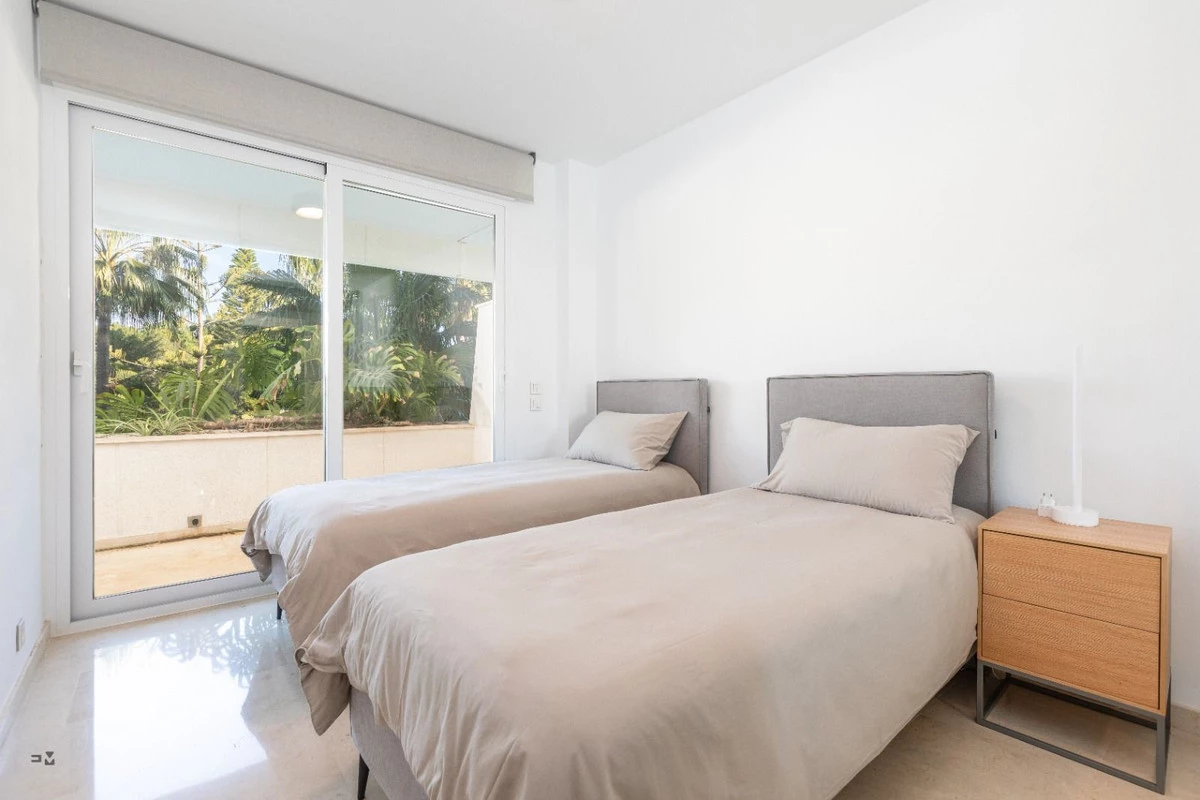 4-c23c0f86247804fa50226aecd8b0b2c8