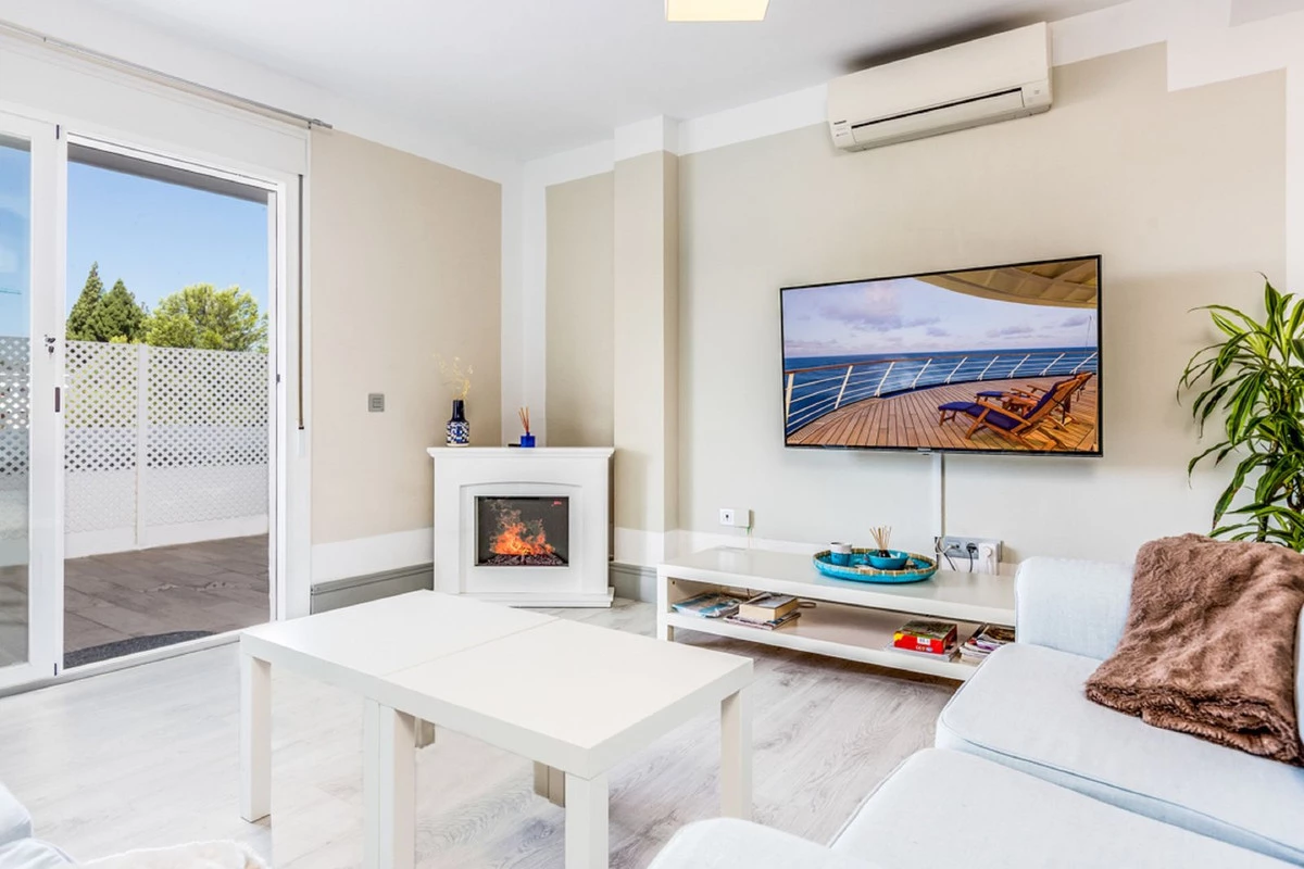 1-7980e48d732b6fc85c14b43b94d2aa54