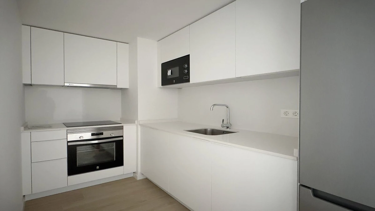 8-e64a9055bba3e77ac8aca3b893cdf826