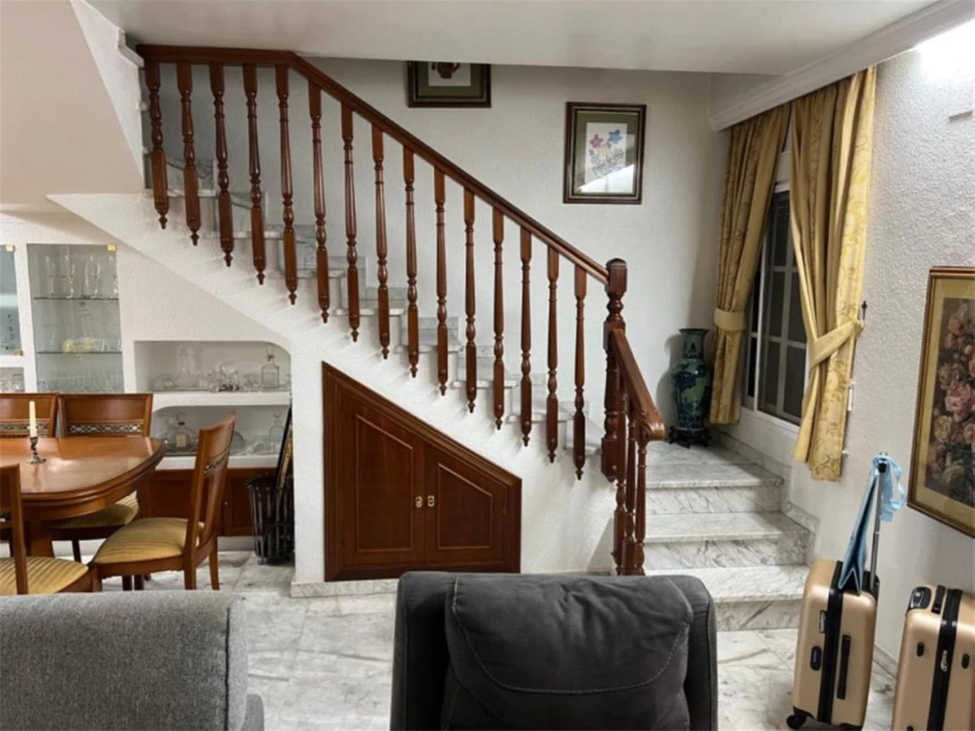 9-467d0cee5b725f3ef65f102a0c2e69c0