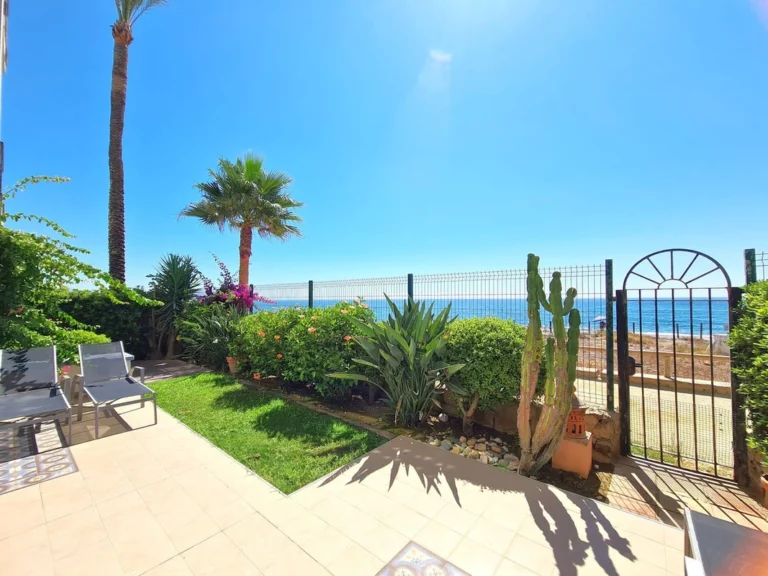 R5120560 | Ground Floor Apartment in Casares Playa – € 995,000 – 3 beds, 3 baths