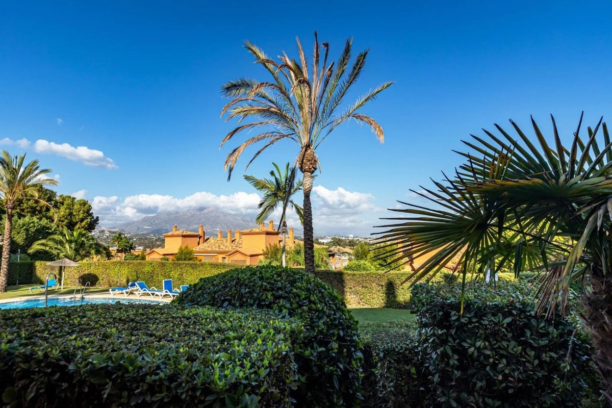 4-c23c0f86247804fa50226aecd8b0b2c8