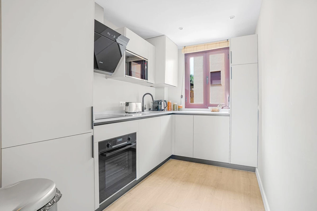 4-c23c0f86247804fa50226aecd8b0b2c8