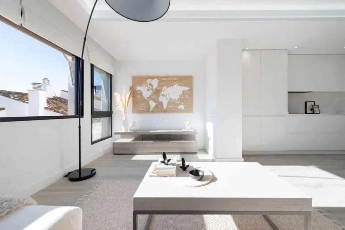 2-5bd7b9d04b45e33852eaf0ec6670150d