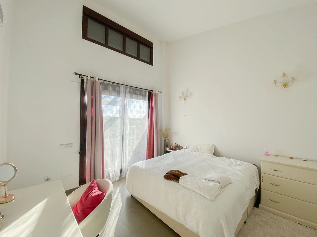 9-467d0cee5b725f3ef65f102a0c2e69c0