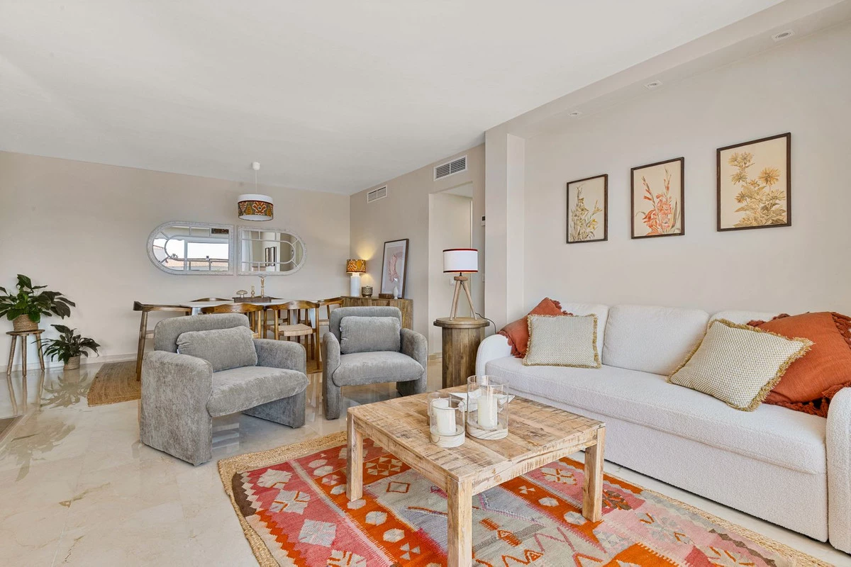 8-e64a9055bba3e77ac8aca3b893cdf826