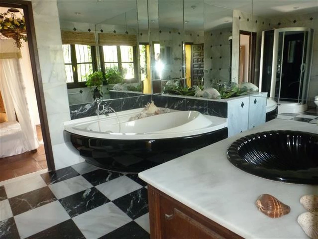 9-467d0cee5b725f3ef65f102a0c2e69c0